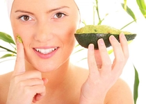 Gözenek Sıkılaştırıcı Maske Kullanımı ve Faydaları Nelerdir? Gözenek Sıkılaştırıcı Maske Kullanımı ve Faydaları Nelerdir?